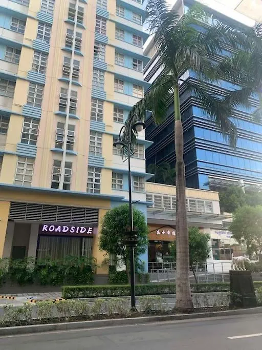 Apartment Condo Suite At 150 Newport Near Naia T3 Manila