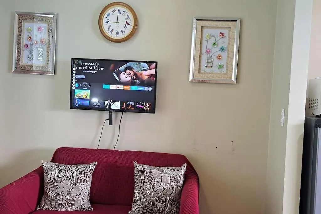 Condo Suite At 150 Newport Near Naia T3 Manila Philippines