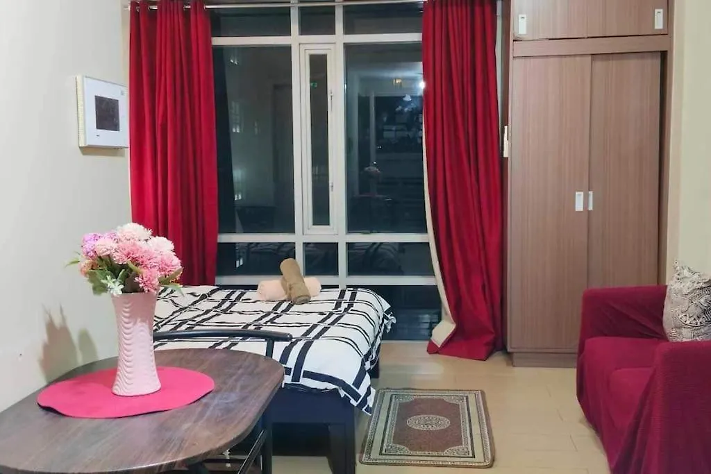 Condo Suite At 150 Newport Near Naia T3 Manila Apartment