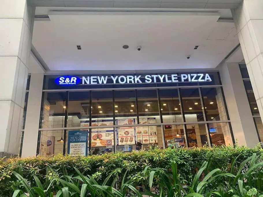 Condo Suite At 150 Newport Near Naia T3 Manila Apartment