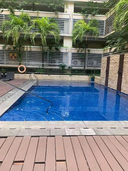 Condo Suite At 150 Newport Near Naia T3 Manila