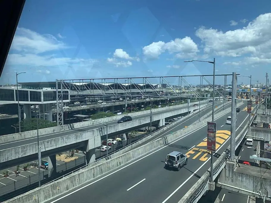 Apartment Condo Suite At 150 Newport Near Naia T3 Manila Philippines